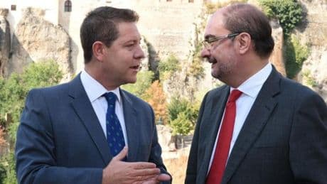 El "todo vale para gobernar" de Sánchez, en evidencia: según los críticos del PSOE los mensajes a Ábalos revelan su oportunismo