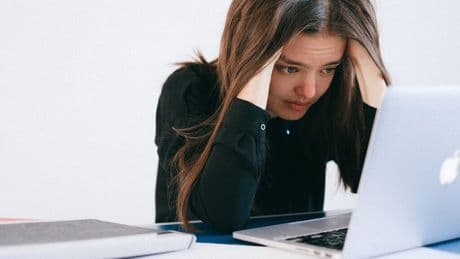 Klarna presumió de que la IA hacía el trabajo de 700 personas. Su calidad es tan baja que está recontratando humanos