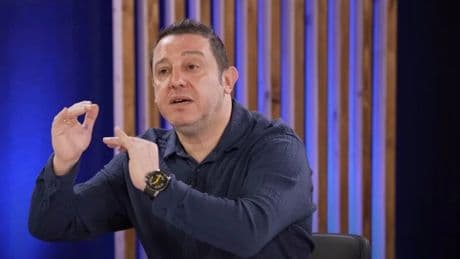 Eski futbolcu Nihat Kahveci'den Fenerbahçe taraftarına çağrı: Mourinho'ya sosyal medyadan yazın