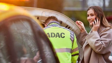 E-Autos fallen laut ADAC seltener aus als Verbrenner