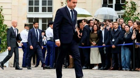 Sébastien Lecornu face à un avenir sombre à Matignon