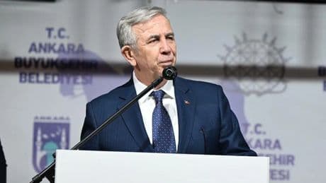 Mansur Yavaş gençlere seslendi: 'Merak etmeyin...'