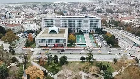 İBB'ye yolsuzluk soruşturmasında yeni gelişme... Murat Gülibrahimoğlu ve Emrah Bağdatlı için kırmızı bülten