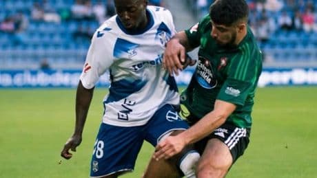 Empate sin goles entre los descendidos Tenerife y Ferrol