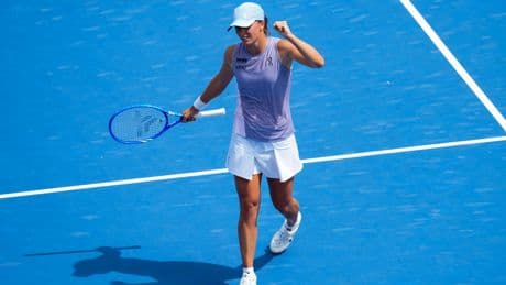Tennis : Swiatek écarte Rybakina en demi-finale à Cincinnati