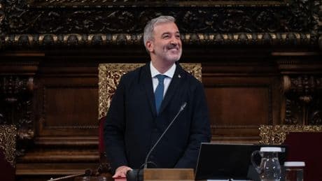 Barcelona plantea reconvertir oficinas, una gran rehabilitación y movilizar pisos vacíos
