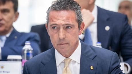 Fenerbahçe Başkanı Ali Koç'tan sarı-lacivertli taraftara transfer müjdesi: Yüksek Divan Kurulu toplantısında açıkladı