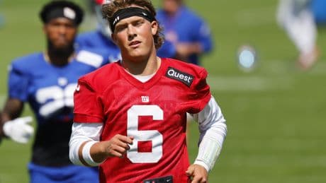 Jaxson Dart has to juggle balancing act as he awaits his Giants turn