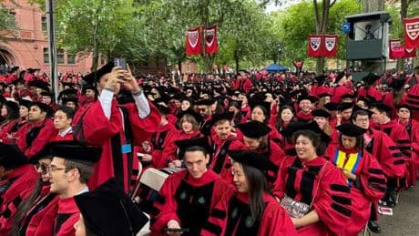 Classifica migliori università al mondo: Harvard prima, poi Mit e Stanford. Sapienza prima in Italia, ma l'80% degli atenei perde posizioni. Il ranking Cwur