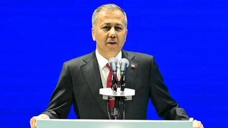 Bakan Yerlikaya'dan Özel'e yapılan saldırıyla ilgili provakatif paylaşım yapanlara ilişkin açıklama