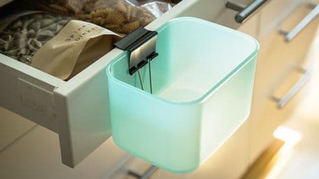 Genialer Küchen-Hack: Löst das wohl nervigste Problem beim Schnibbeln