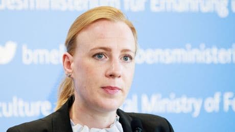 Bundespolitik: Bundestierschutzbeauftragte Kari muss gehen