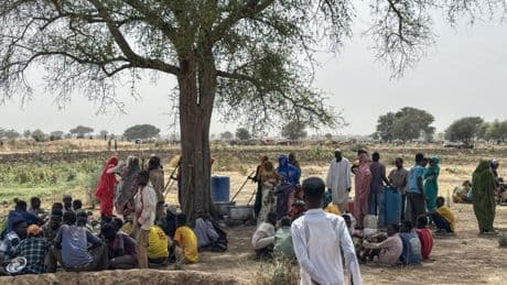 Guerre au Soudan: «Des milliers de personnes encore coincées dans la ville d'el-Fasher et le camp de Zamzam»