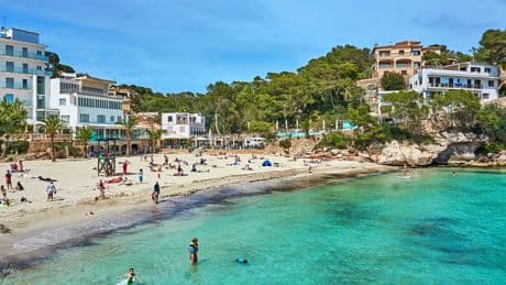 Este es el municipio más caro para alquilar un apartamento de verano en Baleares
