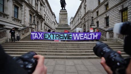 Millionaires to flee UK in record numbers
