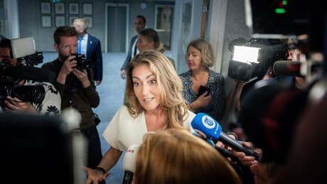 Vertwijfelde VVD'ers verdeeld over uitsluiten van PVV: is het ’electorale zelfmoord’ of had Yesilgöz ’geen andere keus’?