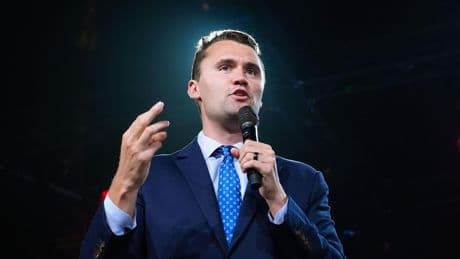 Trump-Vertrauter: Rechter Aktivist Charlie Kirk bei Rede in Utah niedergeschossen
