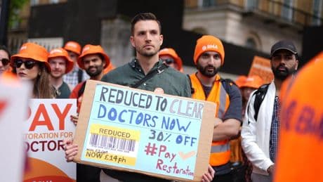 Streeting: We are doing everything we can to minimise patient harm during strike