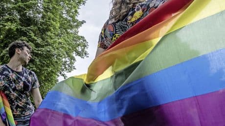 Hongarije verbiedt LHBTI-symbolen op overheidsgebouwen voor verboden Pride
