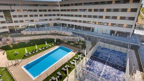 El fondo canadiense CPPIB compra el gigante español de las residencias de estudiantes Livensa Living