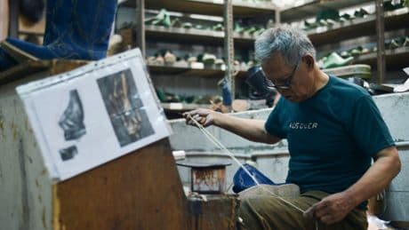 L'industrie de la chaussure indonésienne inquiète à la suite des annonces des droits de douane américains