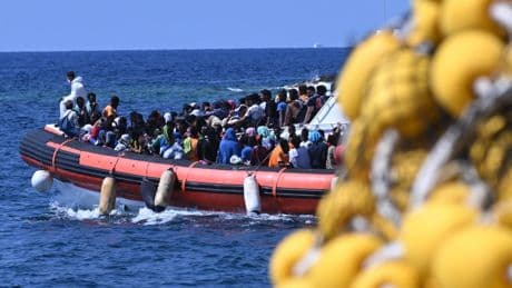 Torturò migranti e uccise un bimbo che voleva stuprare: arrestato 29enne somalo sbarcato in Italia