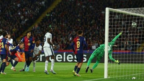 Wilder Schlagabtausch zwischen dem FC Barcelona und Inter Mailand