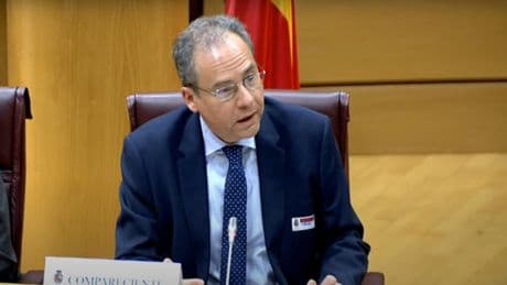 Patrimonio admite que no tiene informes del palacete de París y justifica dárselo al PNV porque "lo dice el decreto" del Gobierno