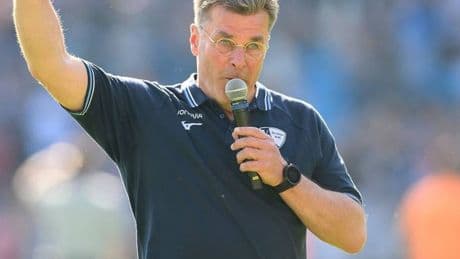 Bochums Abstieg mit Stolz: Trainer Hecking gibt ein Versprechen ab: „Wir werden alles tun, das zu reparieren“