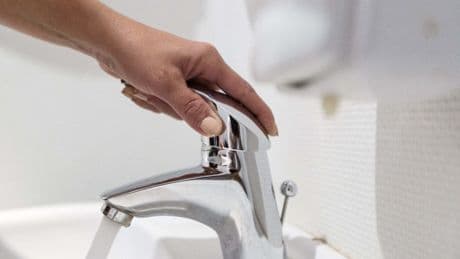 Pollution au CVM et au manganèse : les habitants du Loiret condamnés à continuer de boire une eau contaminée