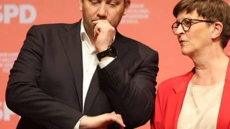 Kritik aus eigenen Reihen: Klingbeil wird deutlich – Debatte um Esken ist „beschämend“