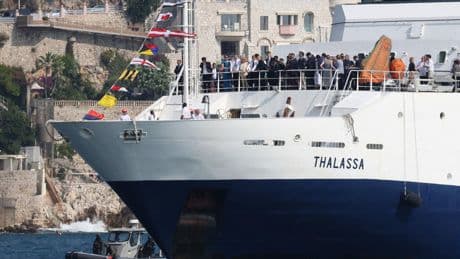 World leaders gather for summit, urged to act to avert oceans 'emergency'