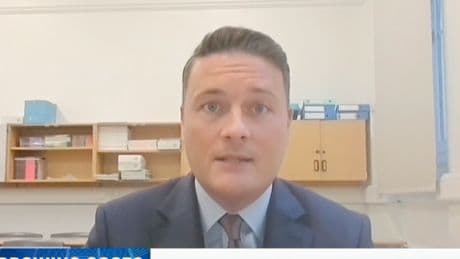 Wes Streeting slams Liz Truss for lecturing government on economy: ‘Keep your head down’