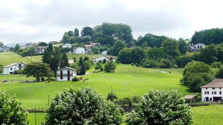 Pays basque : six villages authentiques à explorer, dont trois classés parmi les Plus Beaux de France