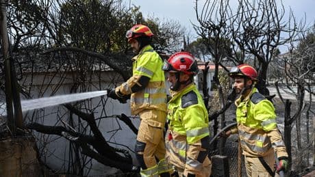 « C’est le troisième incendie en trois ans » : en Espagne, la colère monte