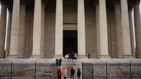 Paris : une messe en l’église de la Madeleine perturbée par des militants pro-palestiniens