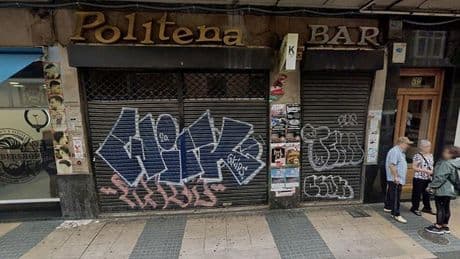 Ladrones asaltan en Vitoria a cinco peatones en sólo 35 horas para robarles