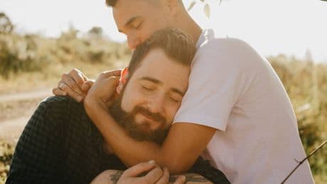 "Il Corano dice che i gay devono bruciare". La frase choc dei nordafricani a Trento