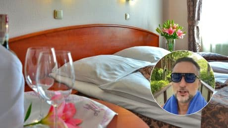 Xavi Abat, abogado: “En España, un hotel no puede prohibirte entrar con tus hijos: los carteles de ‘Only Adults’ son puro marketing”