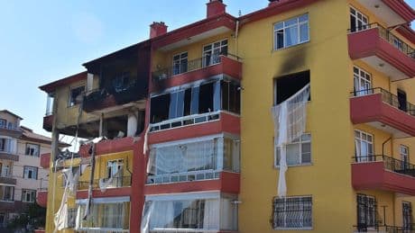 13 kişi yaralanmıştı: Konya'da bir apartmanda meydana gelen patlamanın nedeni ortaya çıktı