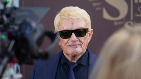 Fan klaut Bühnen-Deko von Heino – dann passiert das „Wunder von Köln“