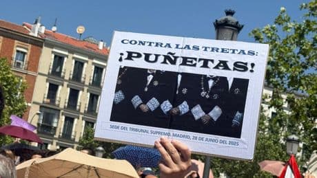 Jueces y Fiscales claman contra la injerencia del Gobierno: &quot;La Ley Bolaños quiere fiscales dóciles para el poder&quot;