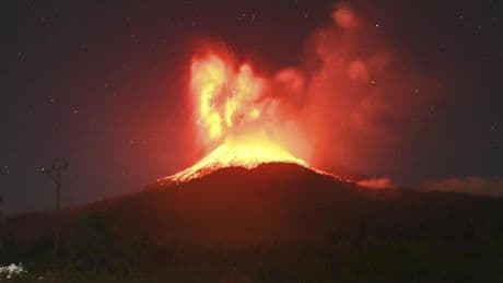 Los terremotos en Kamchatka 'despiertan' un volcán dormido desde hace 450 años