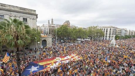 Unas 28.000 personas se manifiestan en Barcelona a favor de la secesión, según la Guardia Urbana