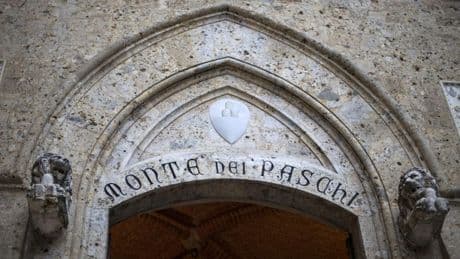 Borse, continua l'effetto Londra. Milano in rialzo con le banche