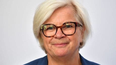 Arrêts de travail, remboursements… Le gouvernement serre la vis sur les dépenses de santé