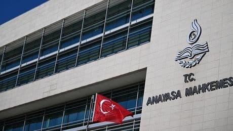AYM’den OHAL KHK’larıyla ilgili tazminat kararı: Yasak Anayasa’ya aykırı bulundu