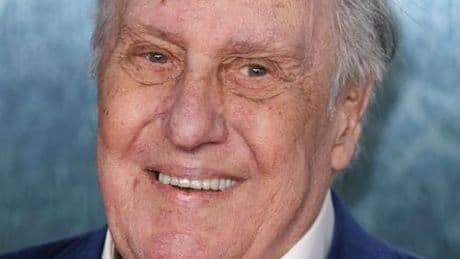 Frederick Forsyth: Britischer Bestsellerautor und Ex-Agent im Alter von 86 Jahren gestorben