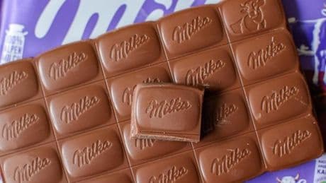 Milka bringt neue Größe seiner Schokoladentafeln auf den Markt