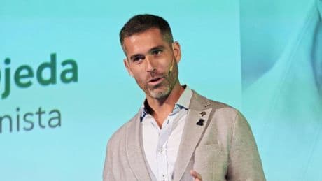 El aviso del nutricionista Pablo Ojeda sobre la 'operación bikini': "Dejar de comer en España engorda"